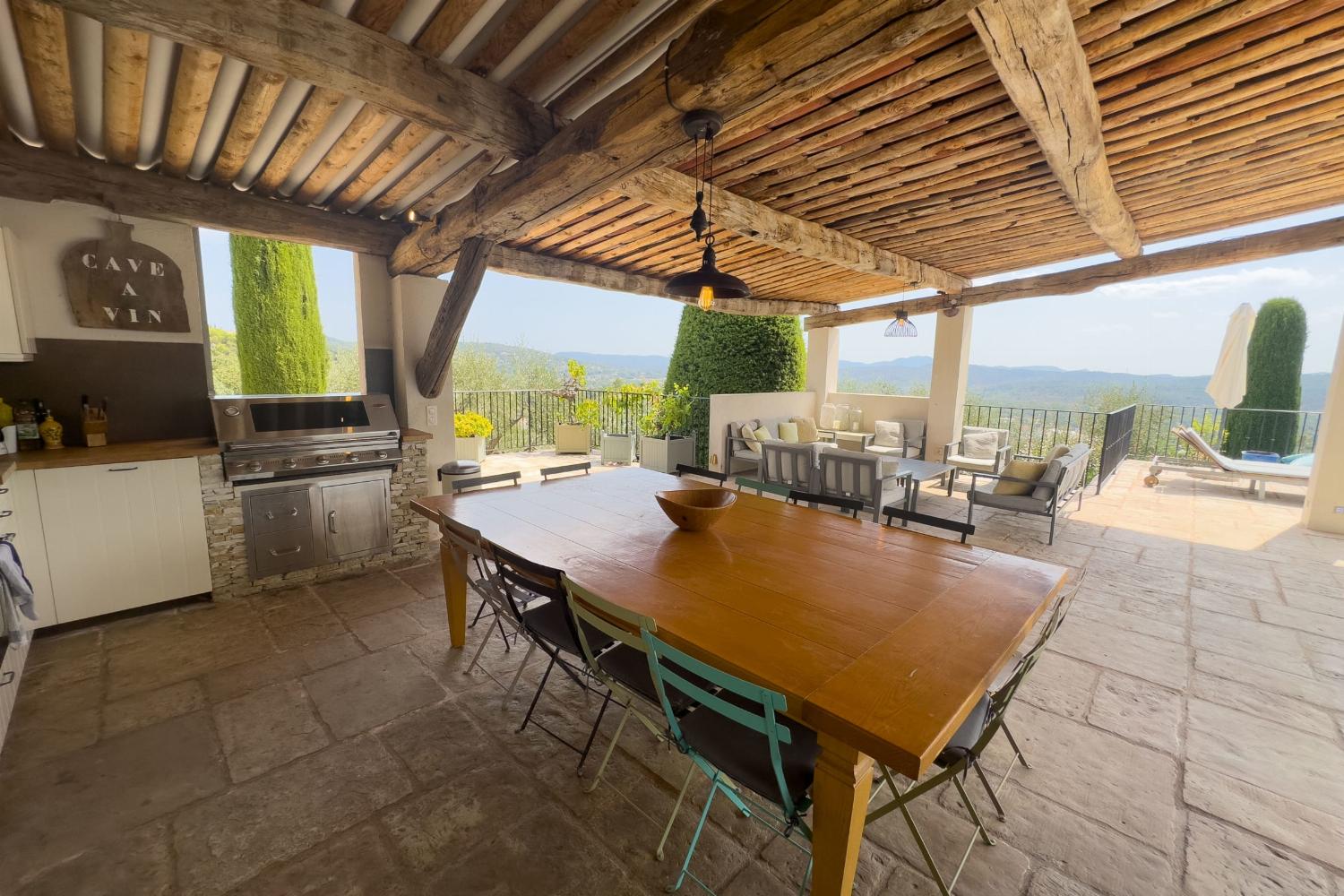 Summer kitchen