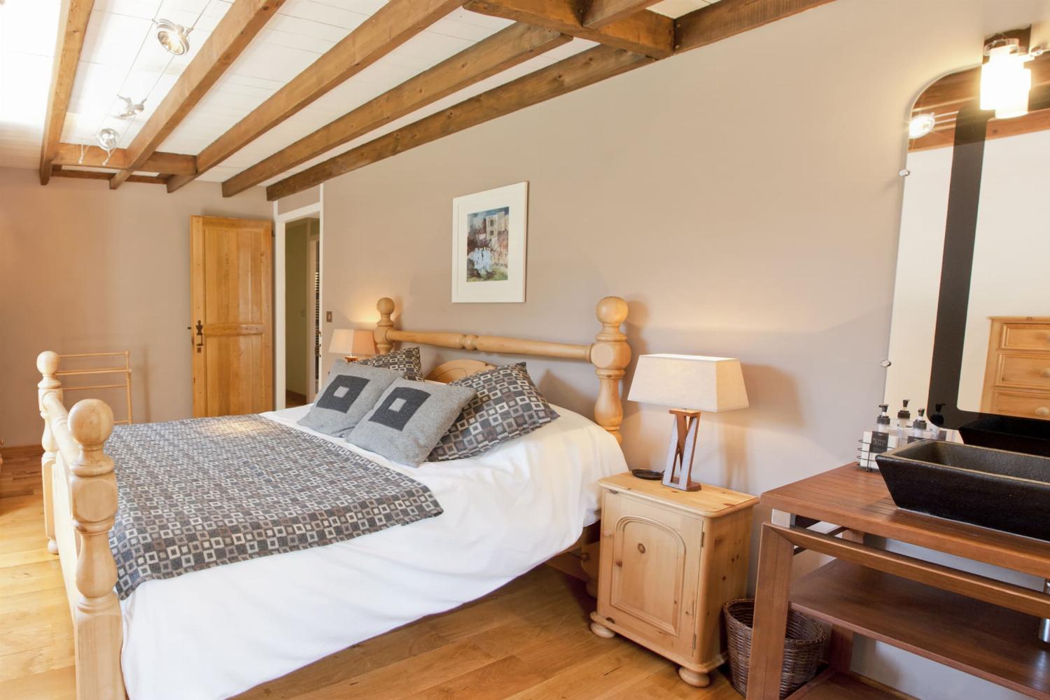 Bedroom | Holiday accommodation in South West France