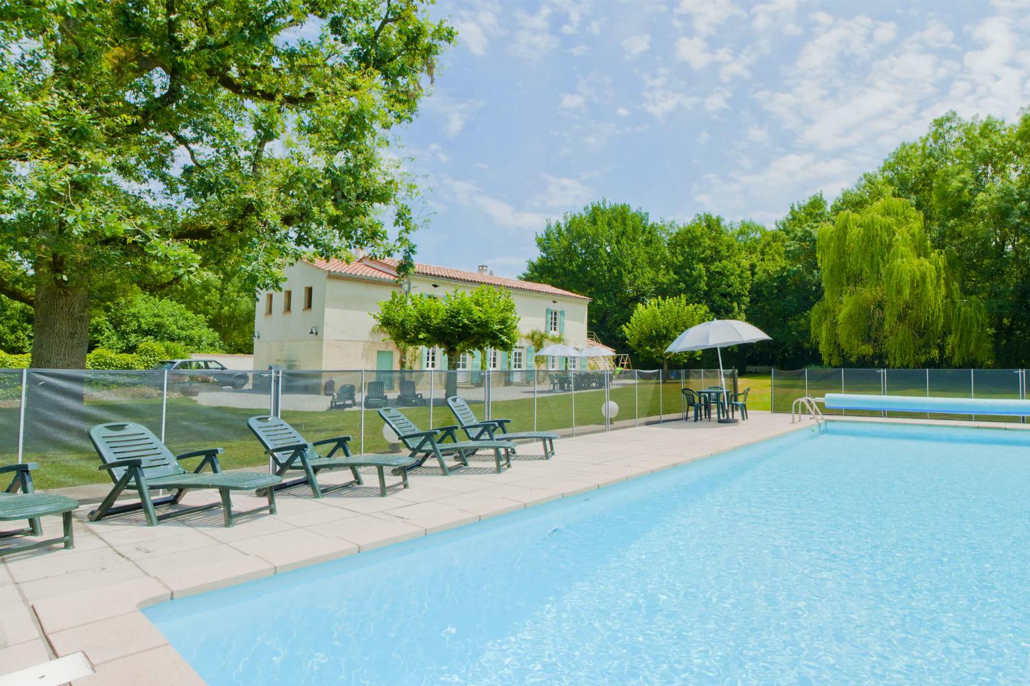 Holiday accommodation in South West France with private heated pool