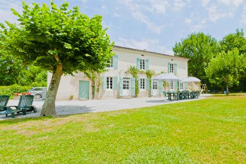 Holiday accommodation in South West France