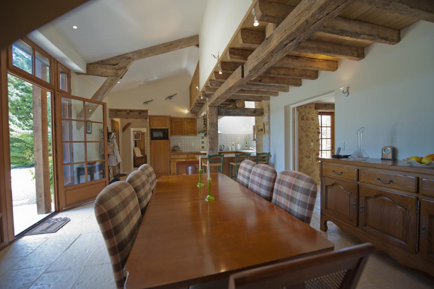 Dining room | Holiday villa in Dordogne