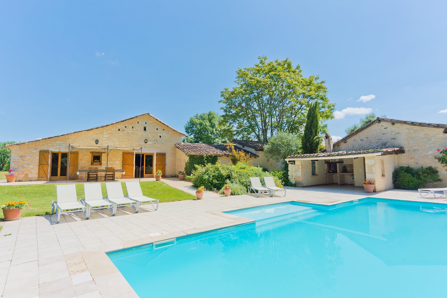 Maison de vacances dans le Lot-et-Garonne avec piscine privée