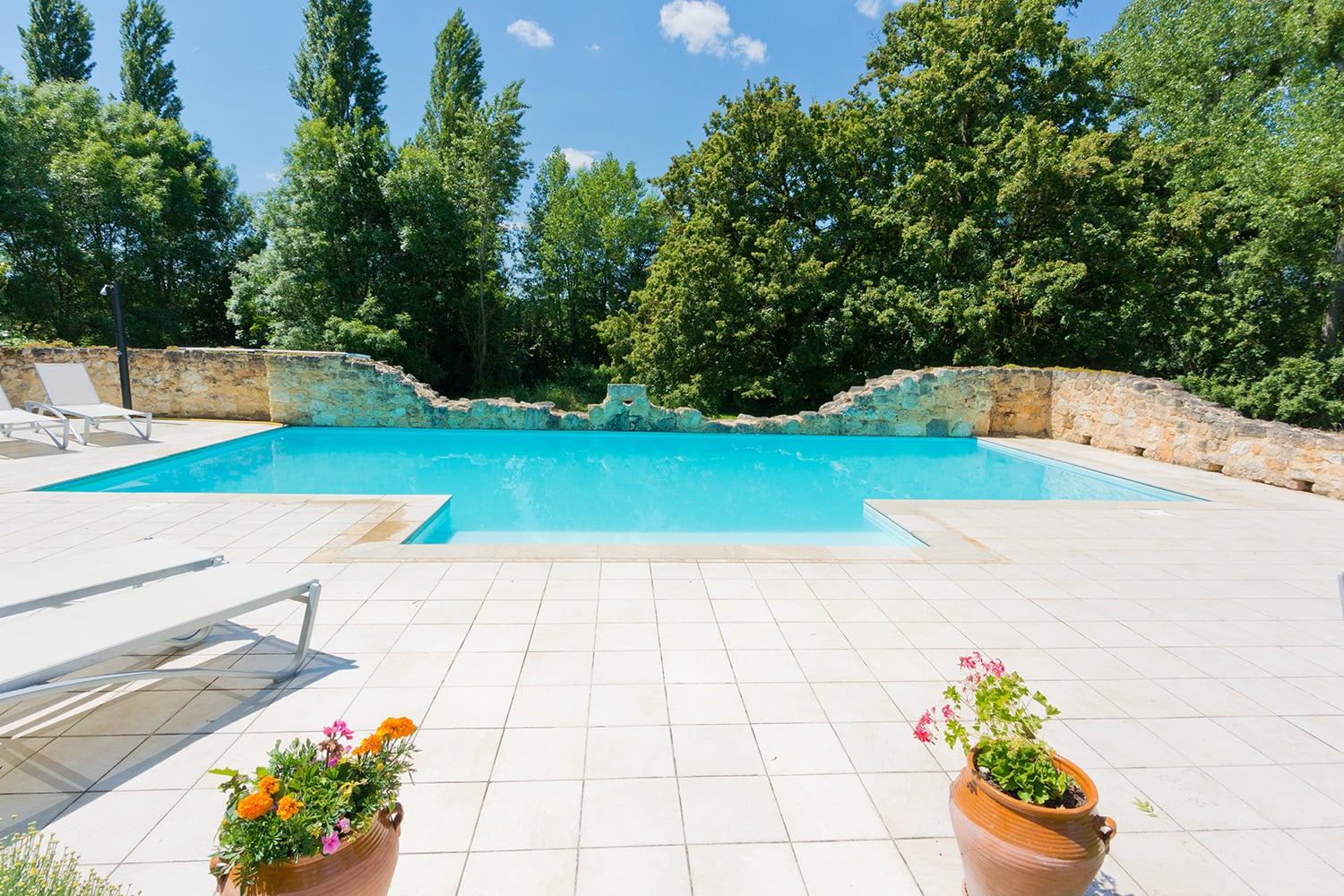 Private pool with terrace