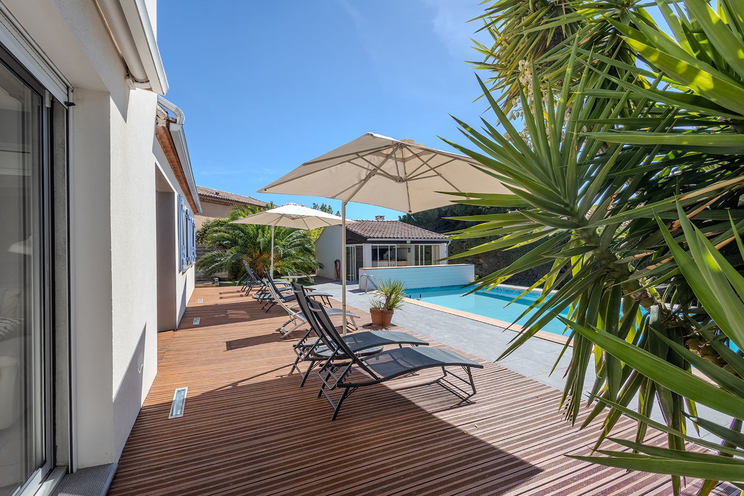 Pool terrace