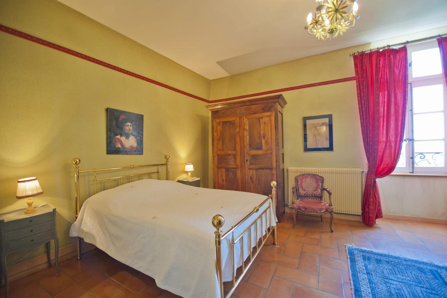 Bedroom | Holiday accommodation in South of France