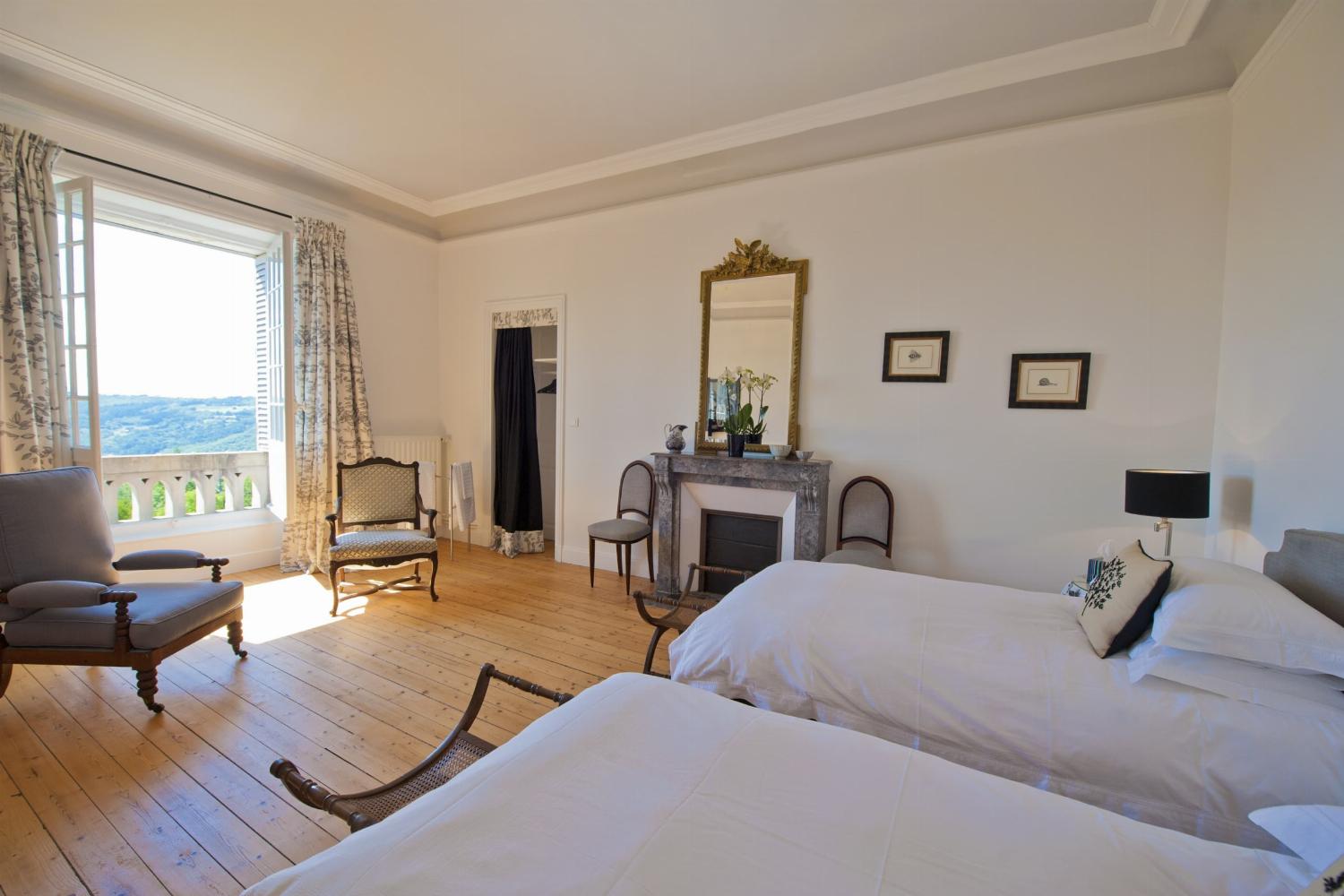 Bedroom | Holiday Château in Najac