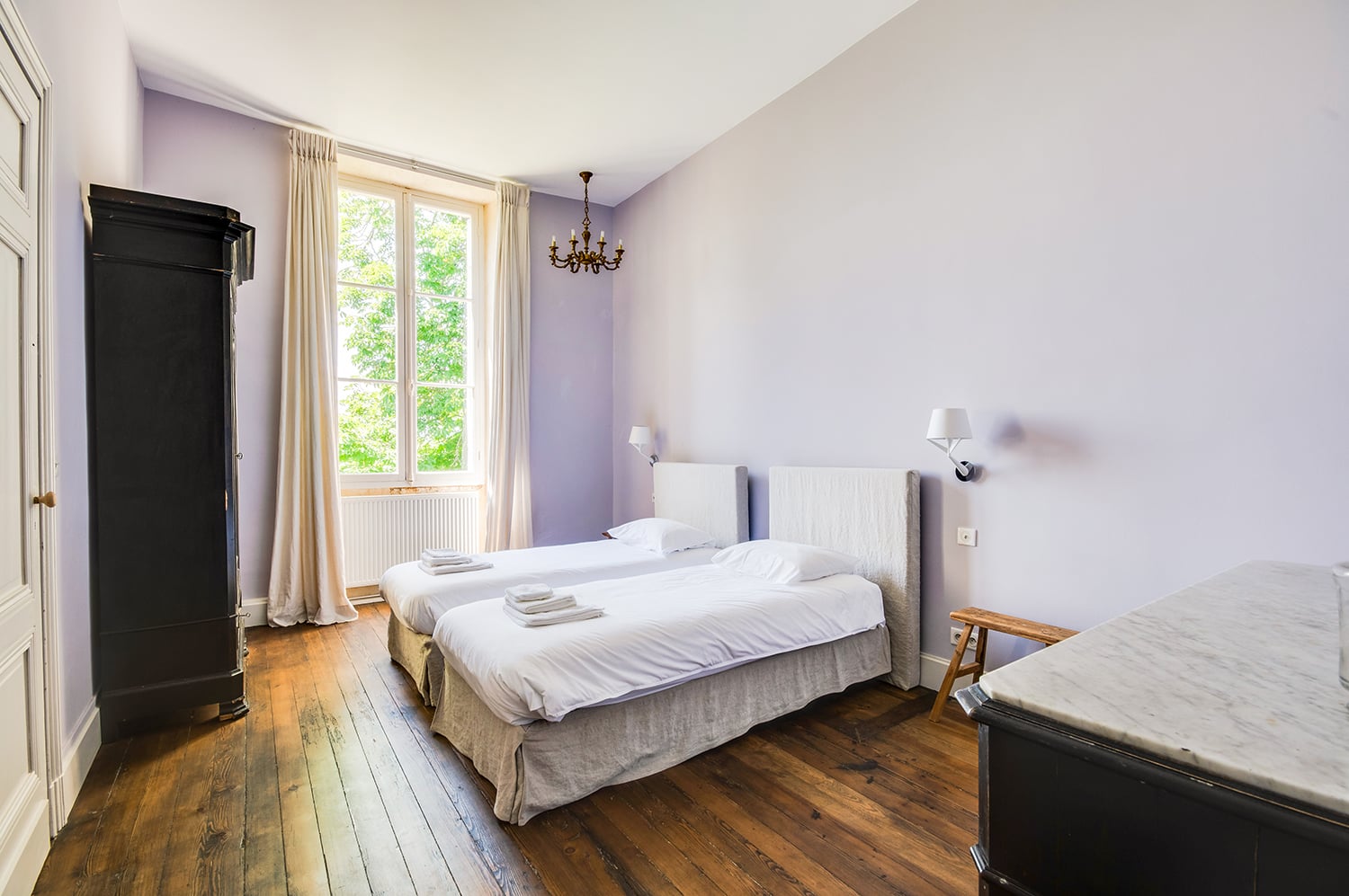Bedroom | Holiday château in Gironde