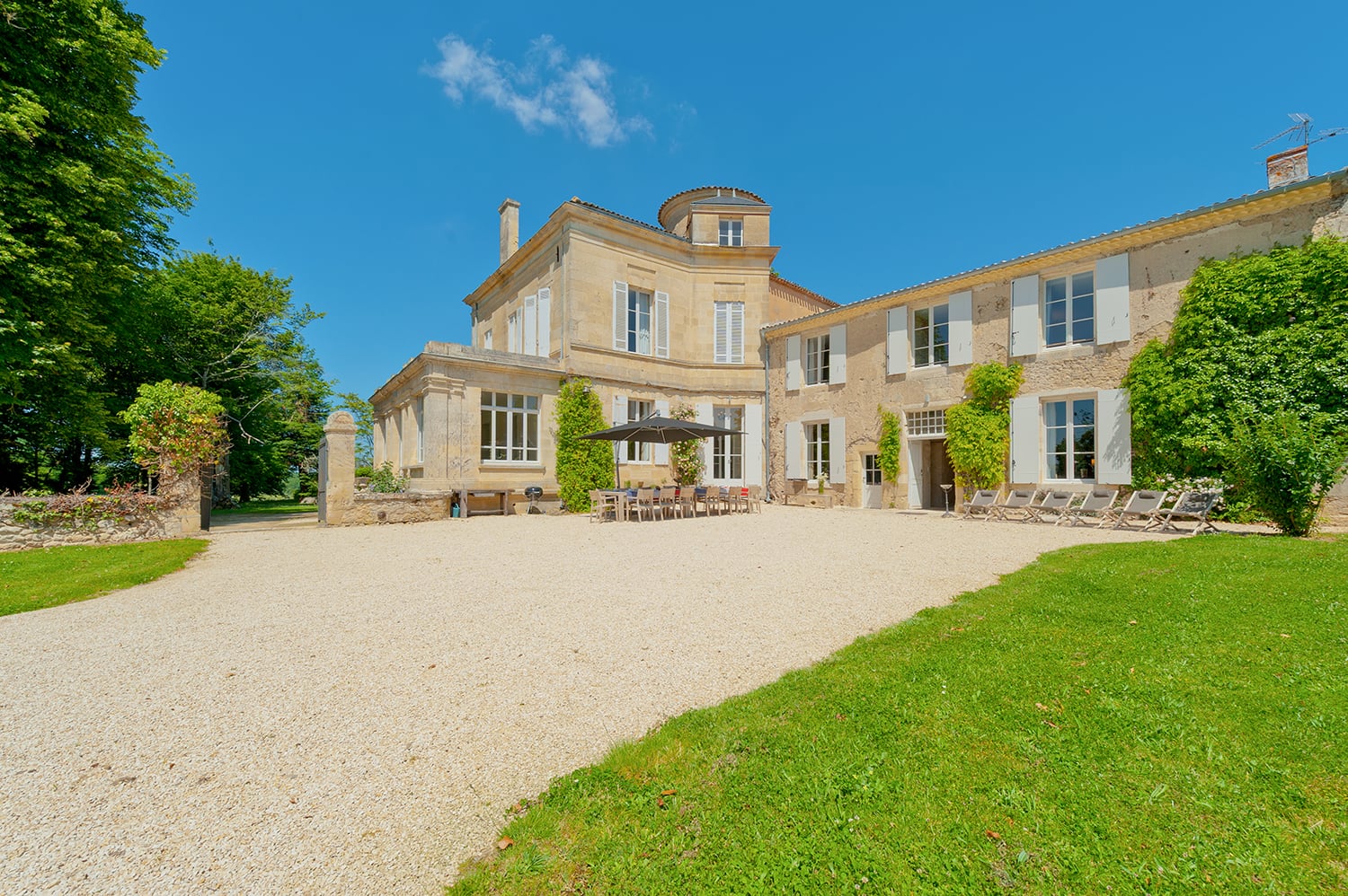 Holiday château in Gironde