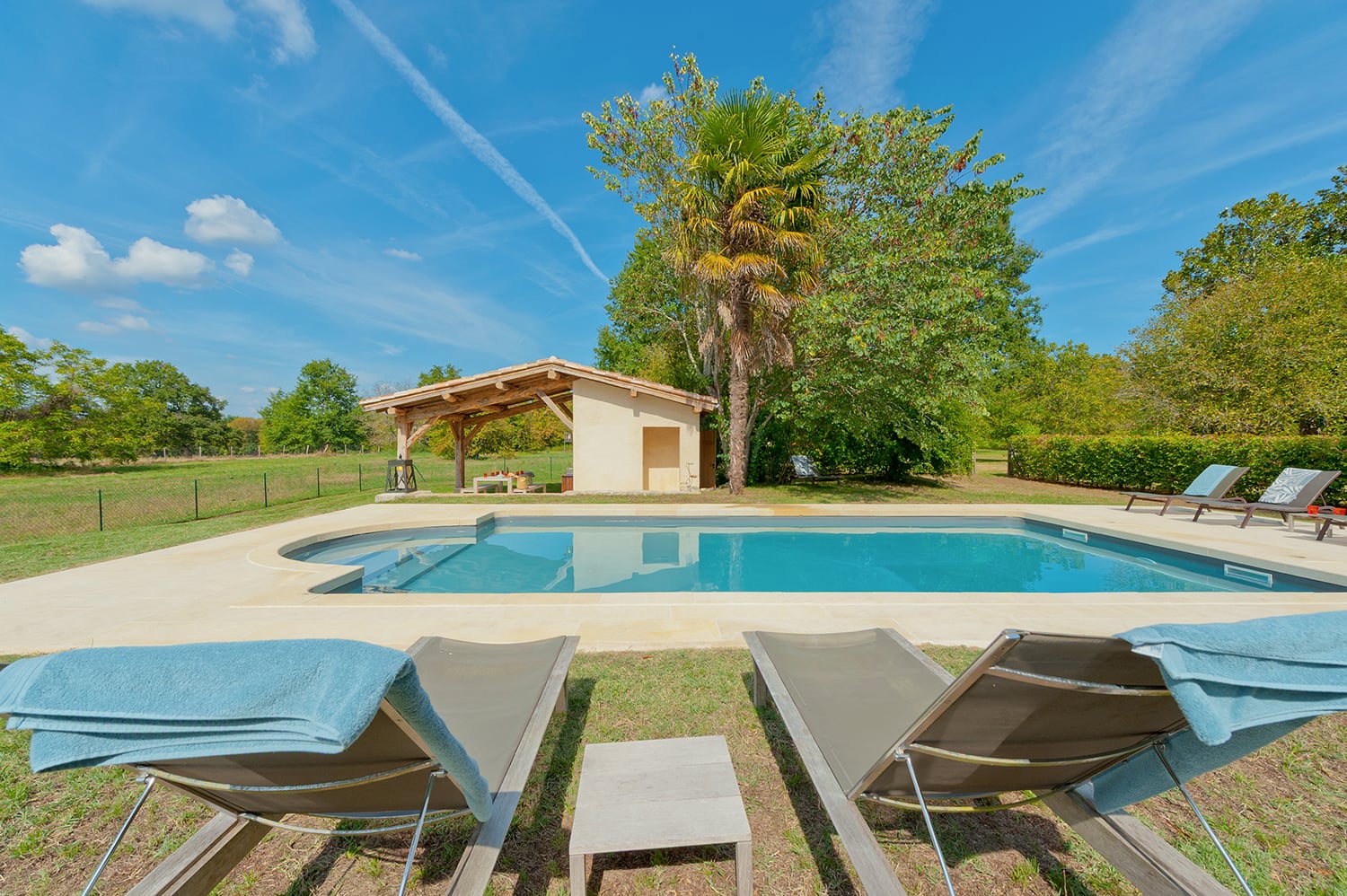 Private pool