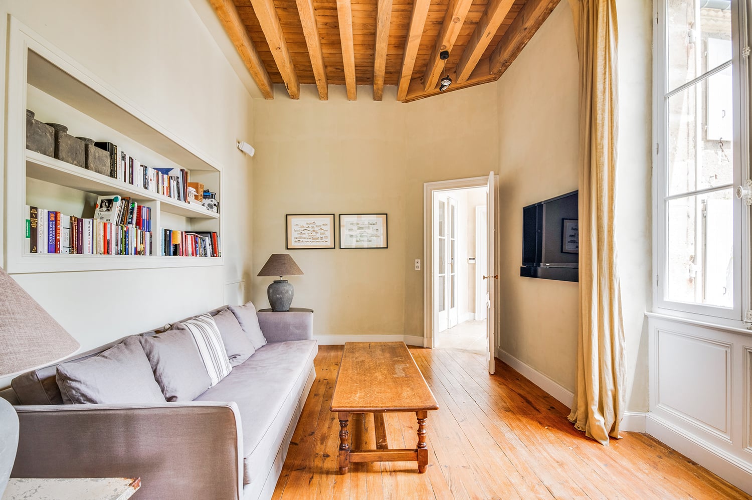 Sitting room | Holiday château in Gironde