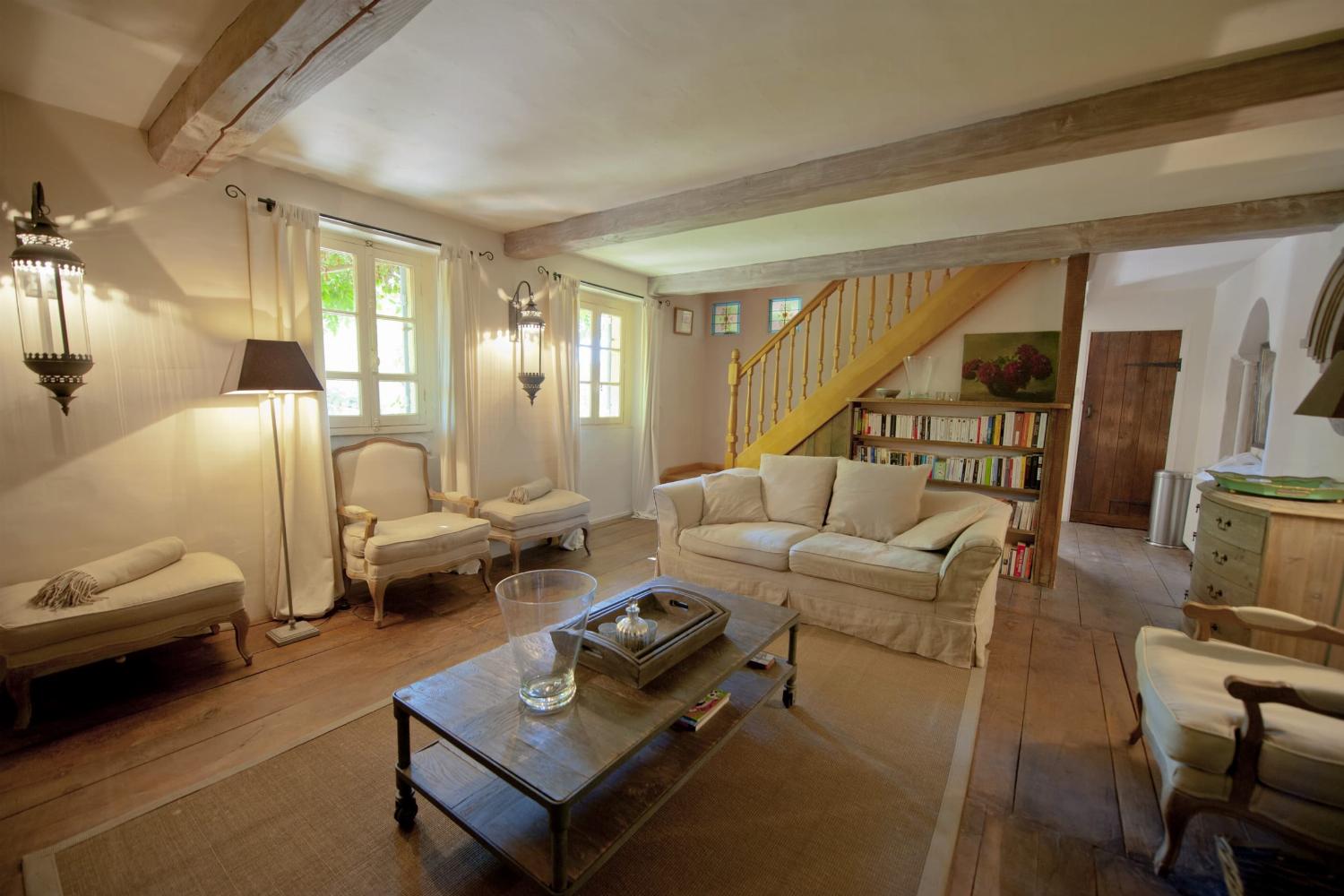 Living room | Rental home in Dordogne