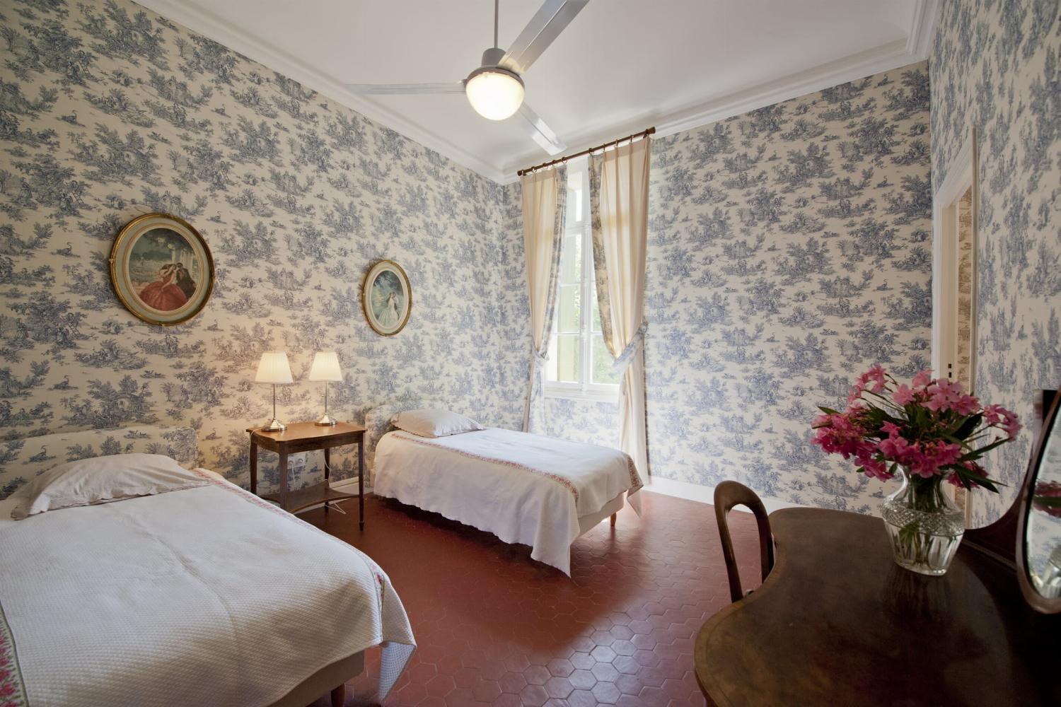 Bedroom | Holiday château in the South of France