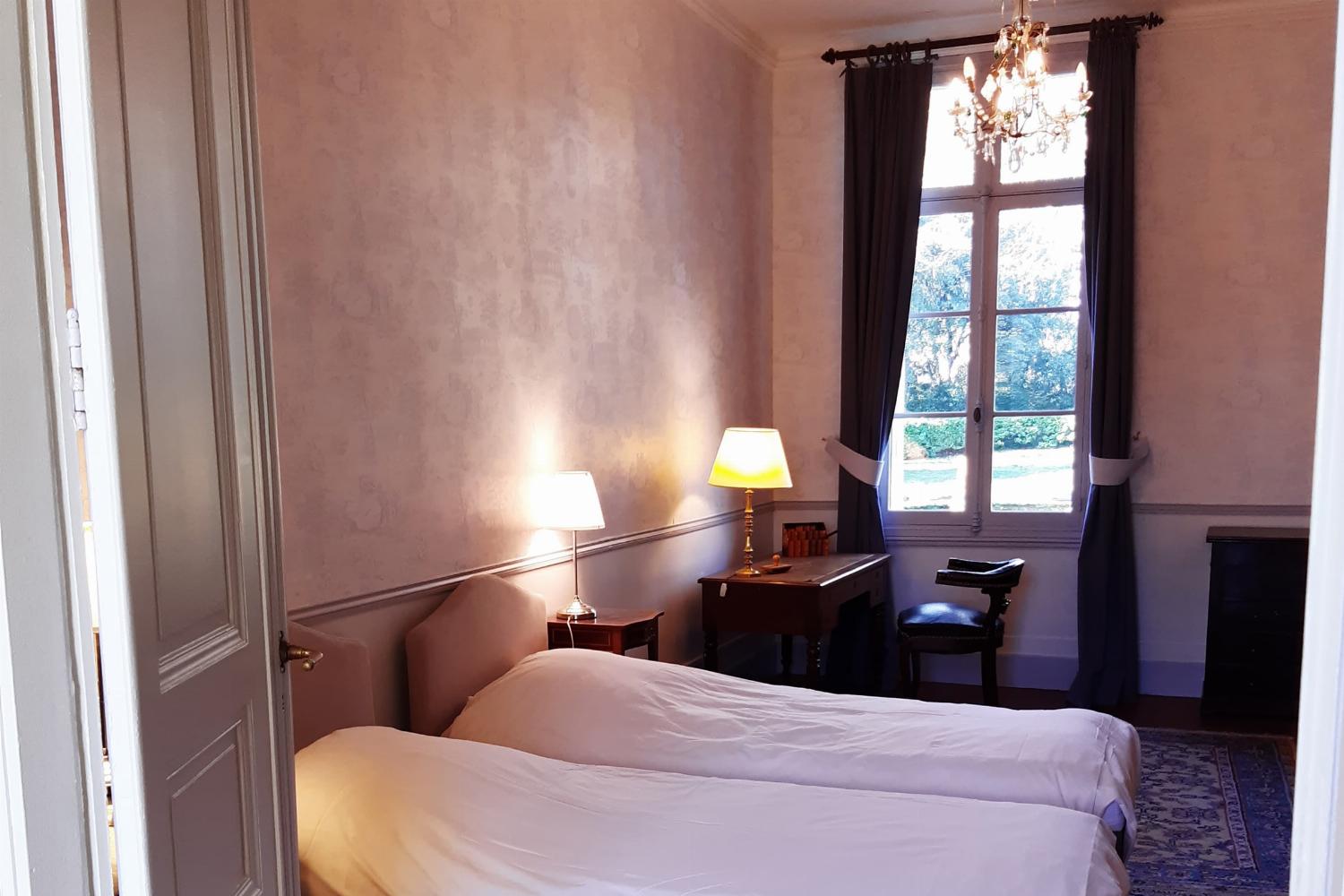 Bedroom | Holiday château in the South of France