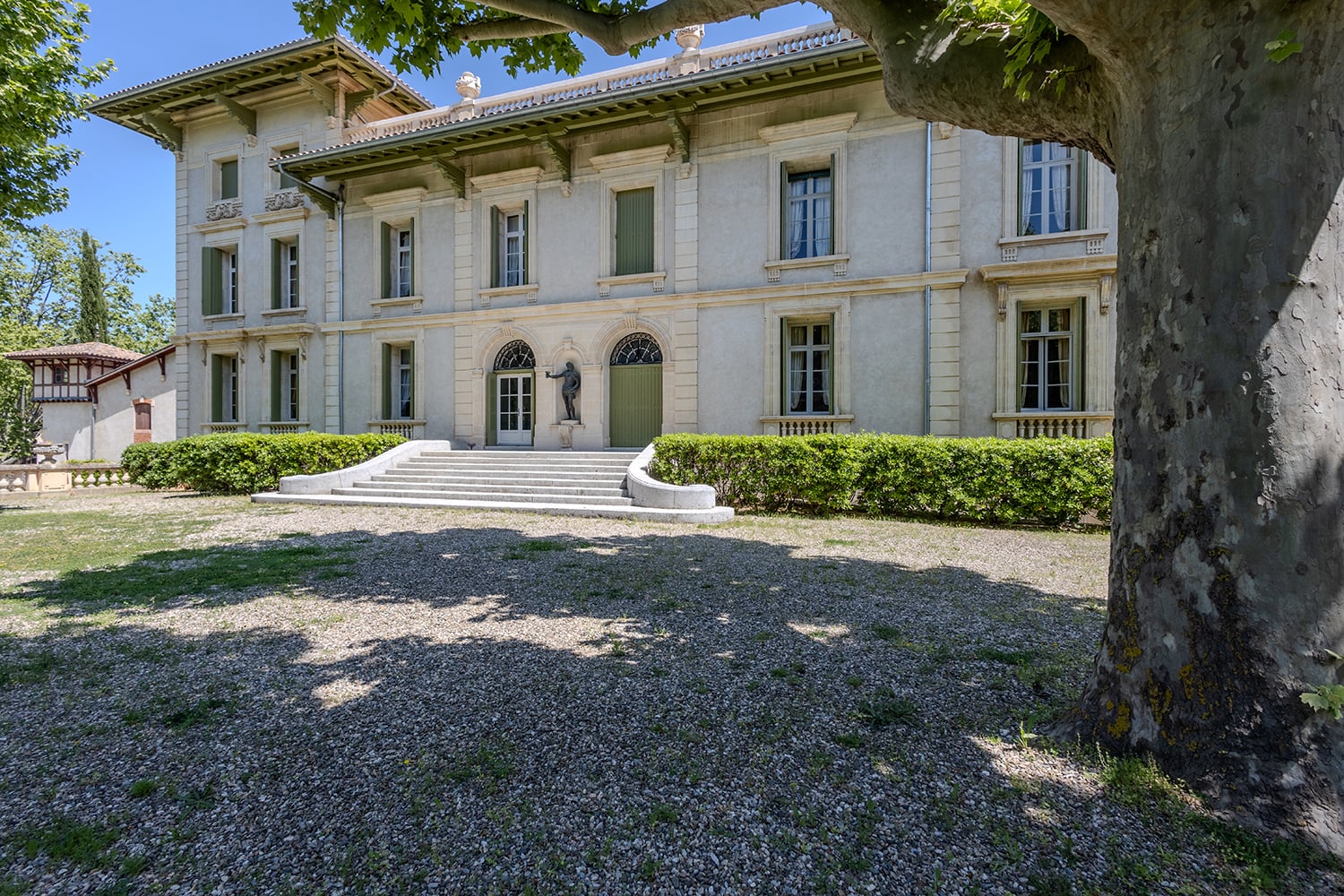 Holiday wine domaine in the South of France