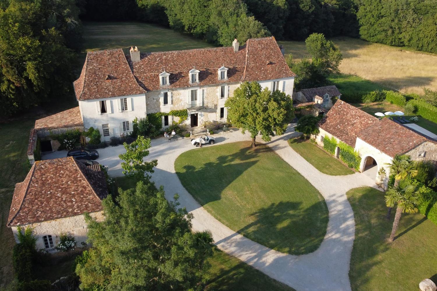 Dordogne holiday château