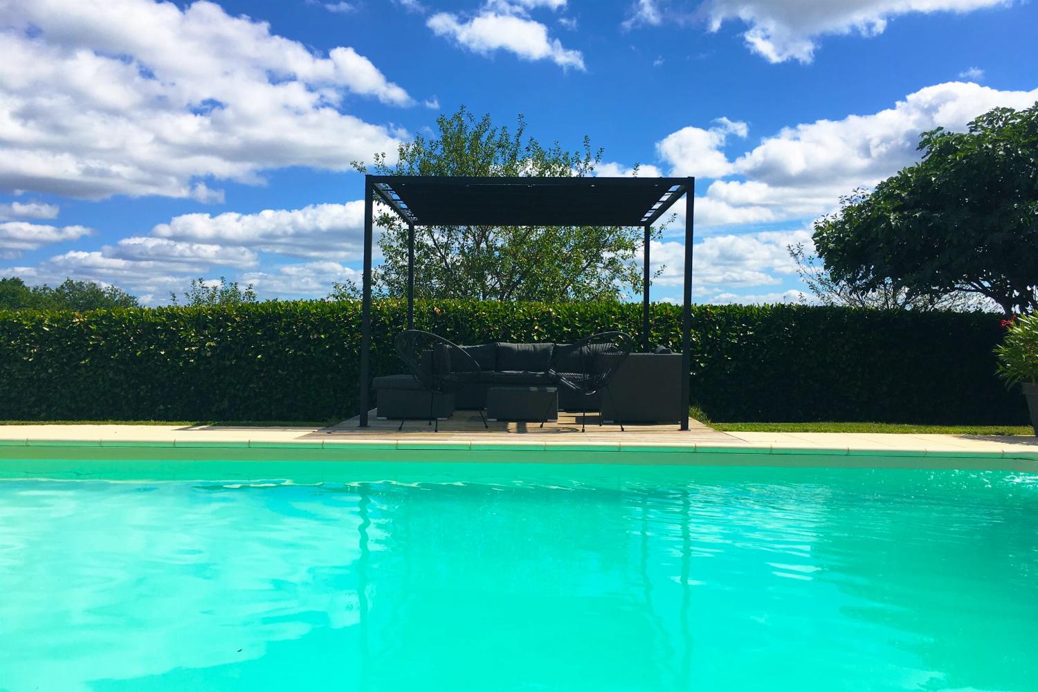 Private pool