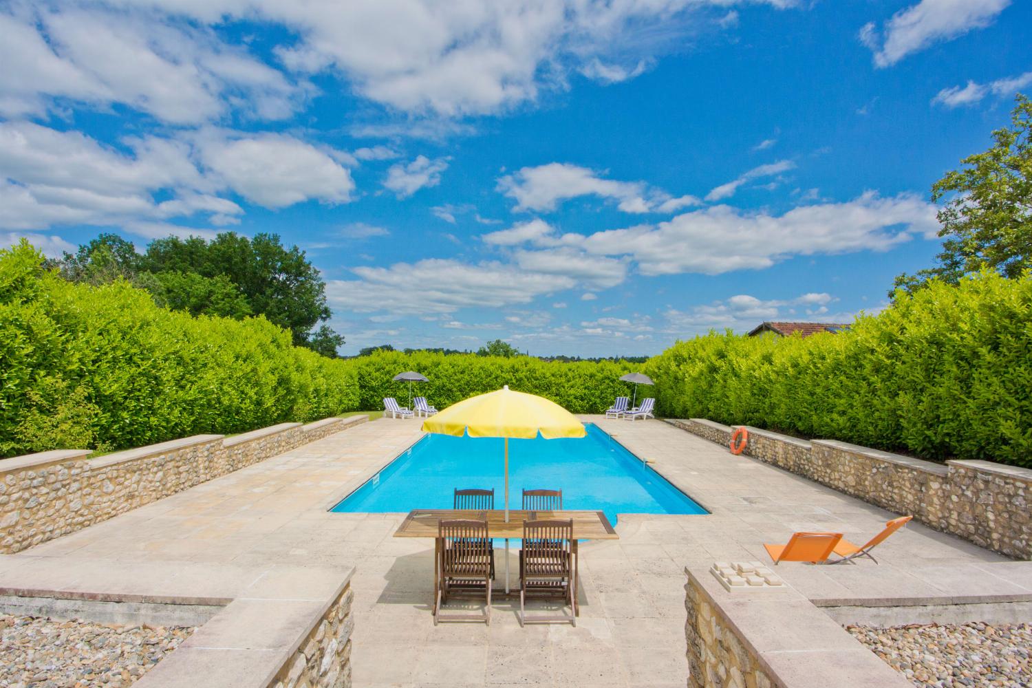 Private pool