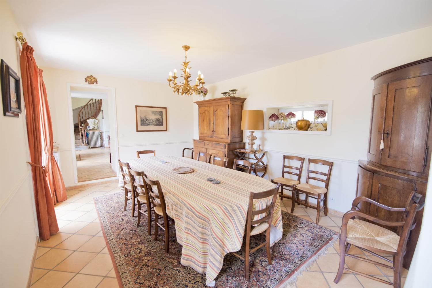 Dining room | Holiday home in Pyrénées-Atlantiques