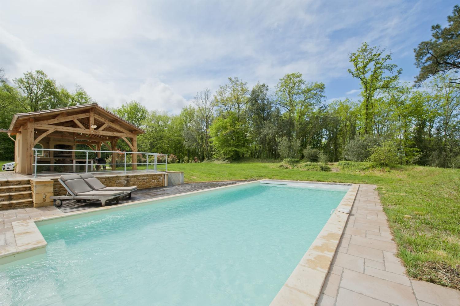 Private pool