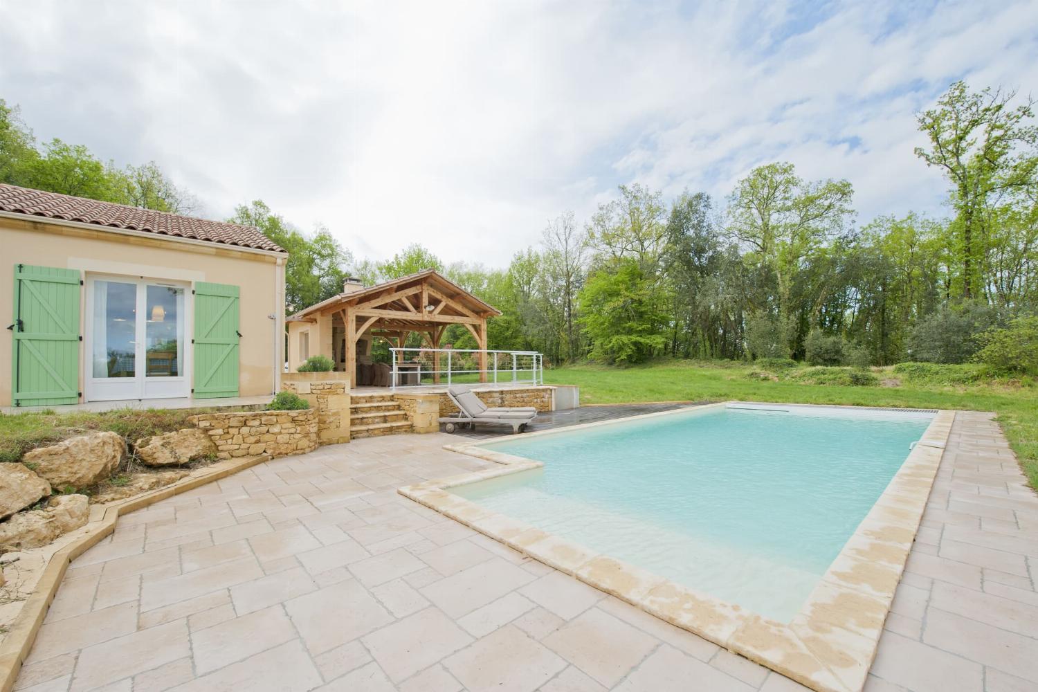Private pool