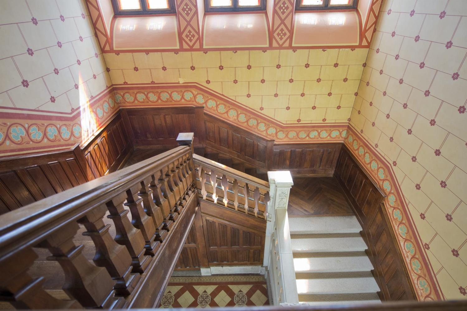 Staircase | Holiday château in Haute-Vienne