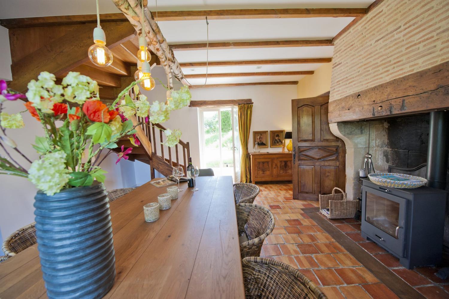 Dining room | Rental accommodation in Nouvelle-Aquitaine