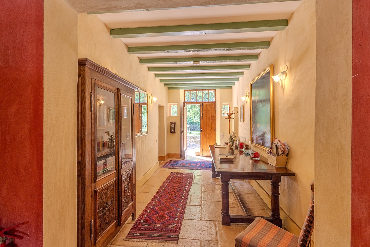 Hallway | Holiday home in the Tarn