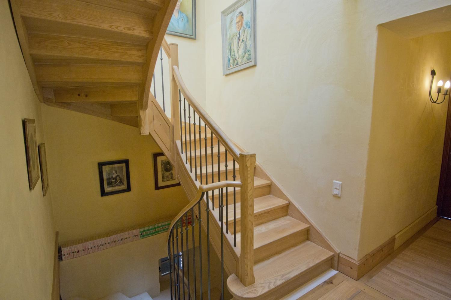 Staircase | Holiday home in the Tarn