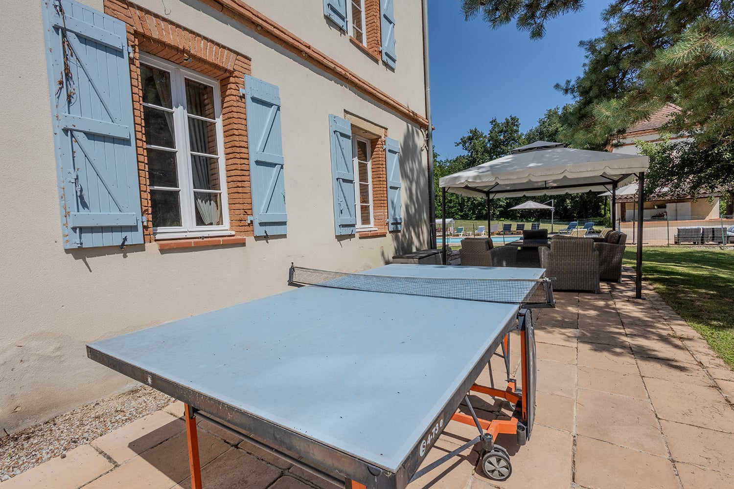 Table tennis
