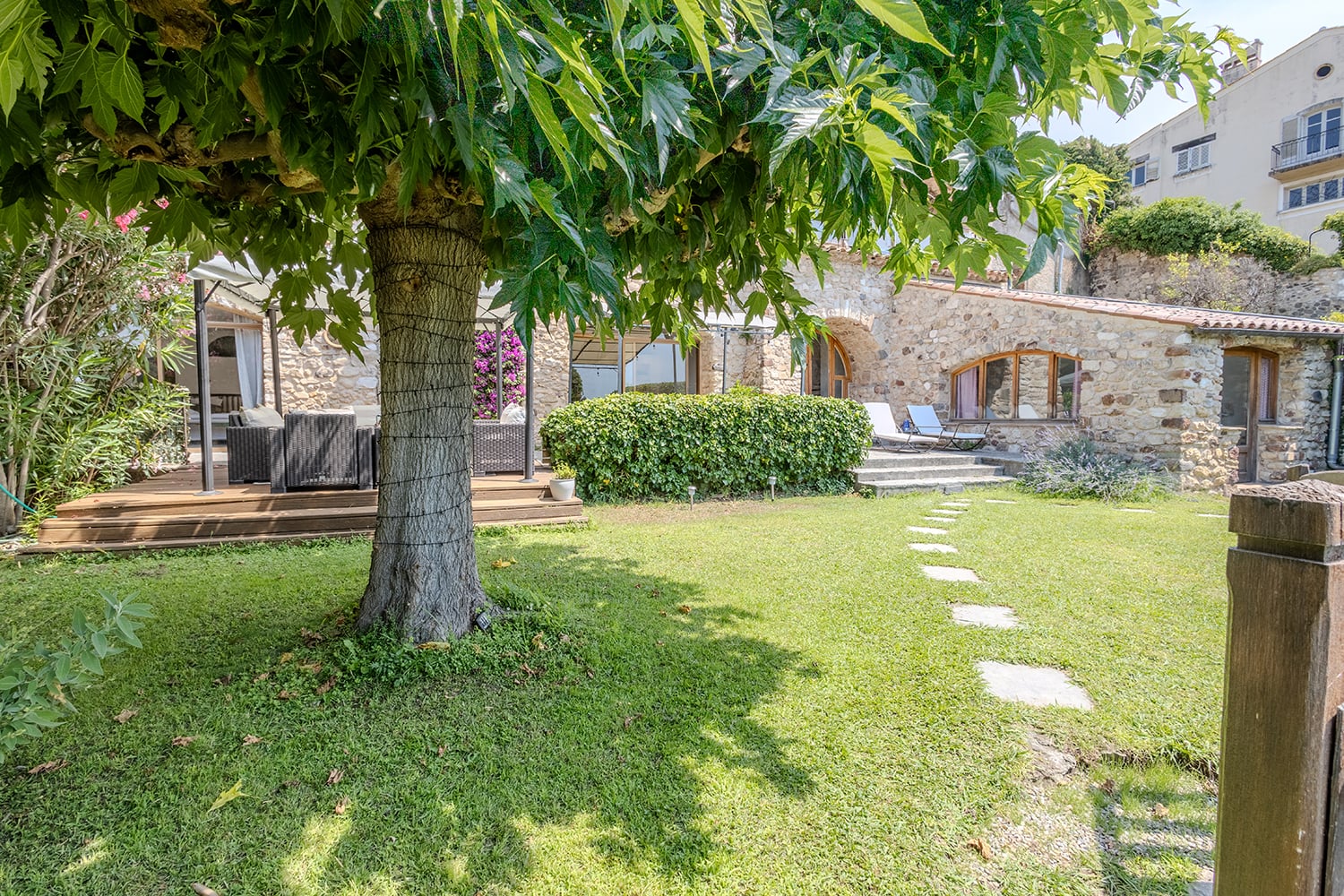 Garden Garden