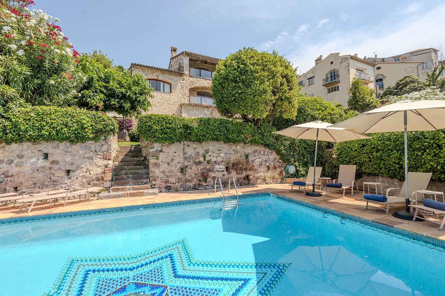 Maison de vacances à Biot avec piscine privée