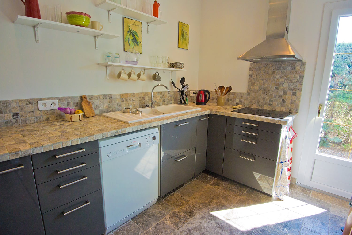 Kitchen | Rental home in Provence