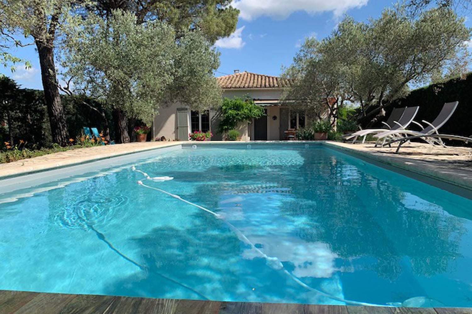 Private pool