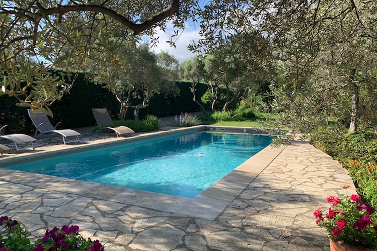 Private pool