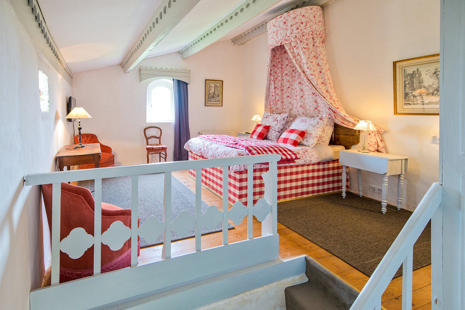 Bedroom | Holiday château in Nouvelle-Aquitaine