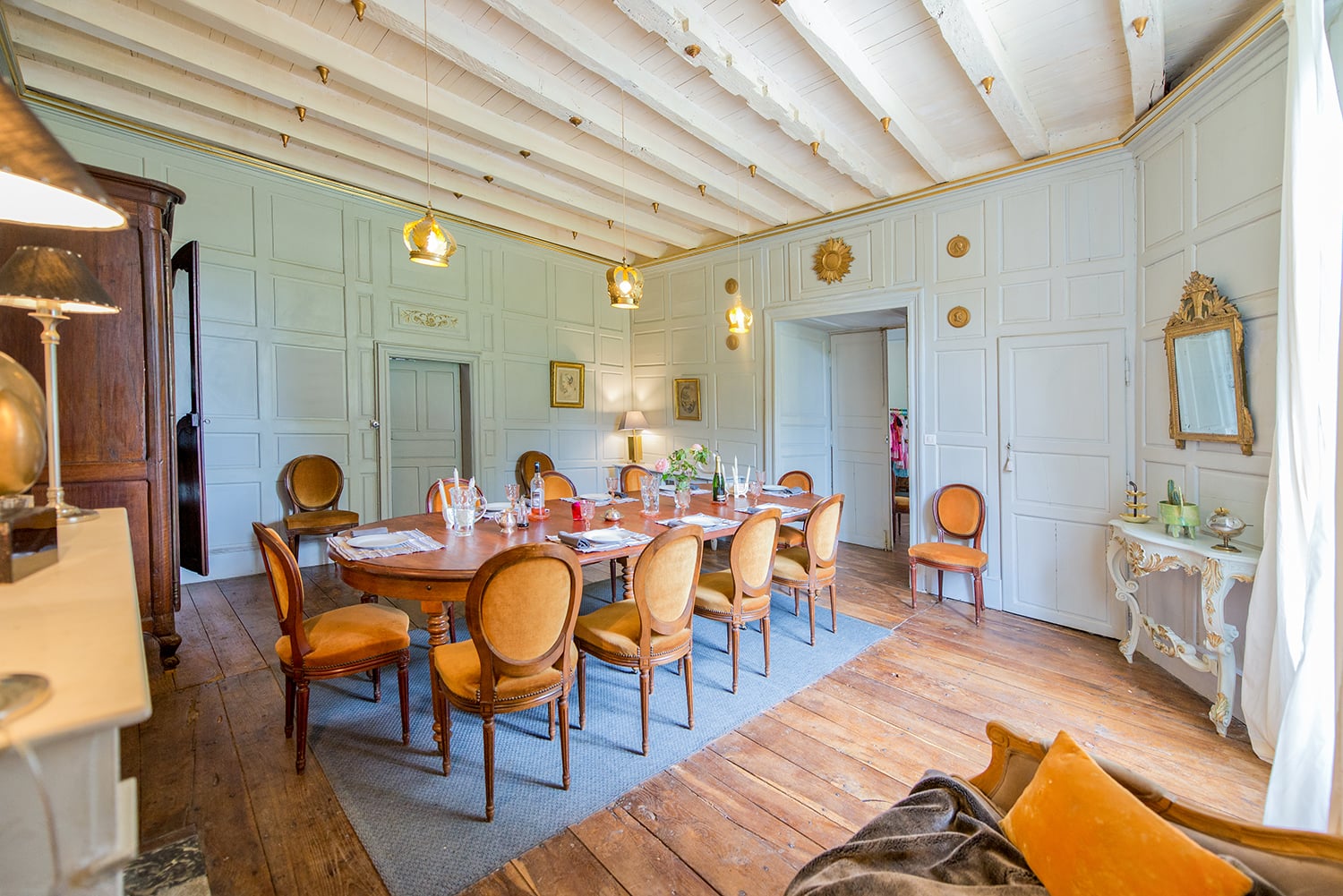 Dining room | Holiday château in Nouvelle-Aquitaine