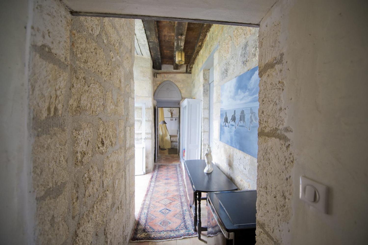 Hallway | Holiday château in Charente