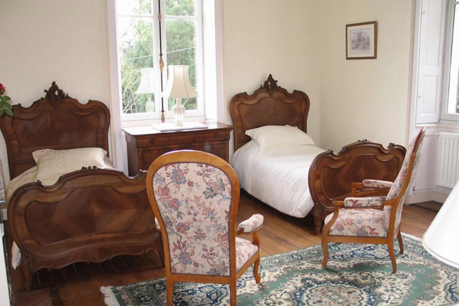 Bedroom | Holiday château in Charente