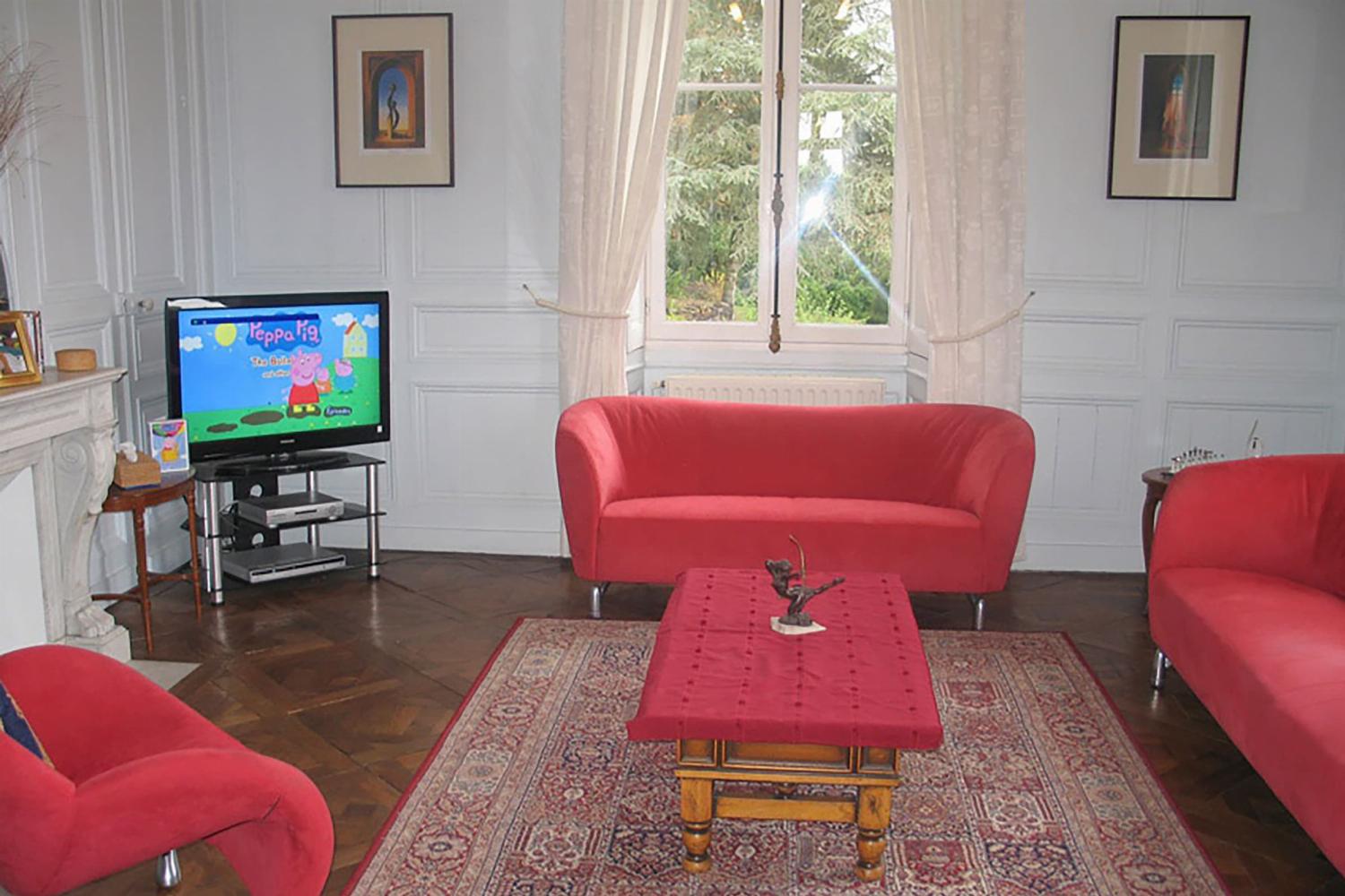 Living room | Holiday château in Charente