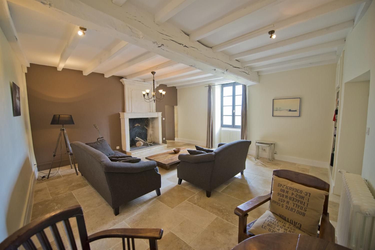 Living room | Rental accommodation in Charente