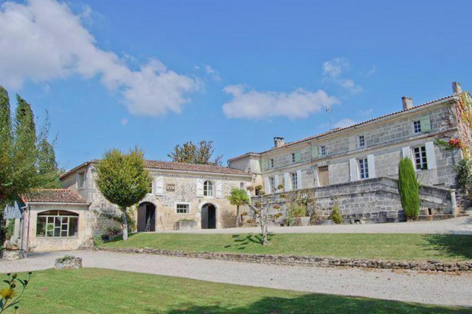 Rental accommodation in Charente