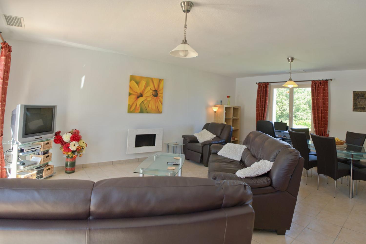 Living room | Holiday villa in Tarn