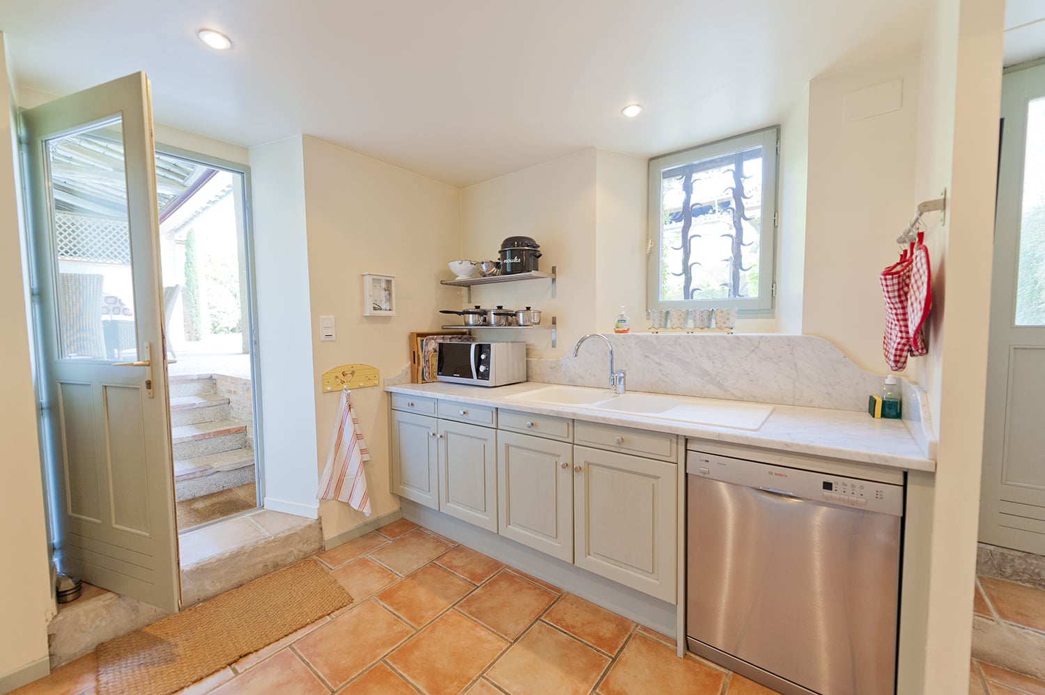 Kitchen | Holiday accommodation in Lisle-sur-Tarn