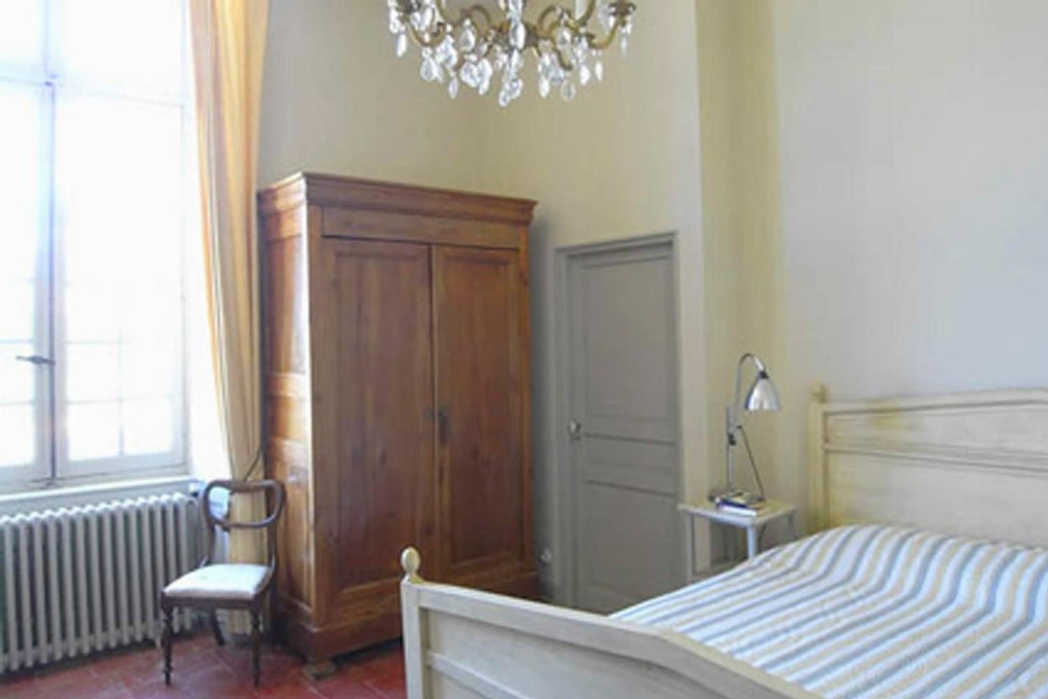 Bedroom | Holiday château in Haute-Garonne