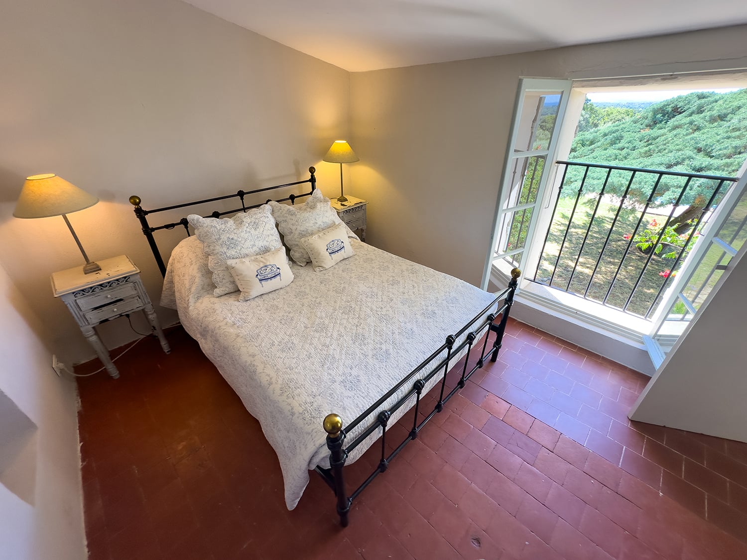 Bedroom | Holiday farmhouse in Provence-Alpes-Côte d'Azur