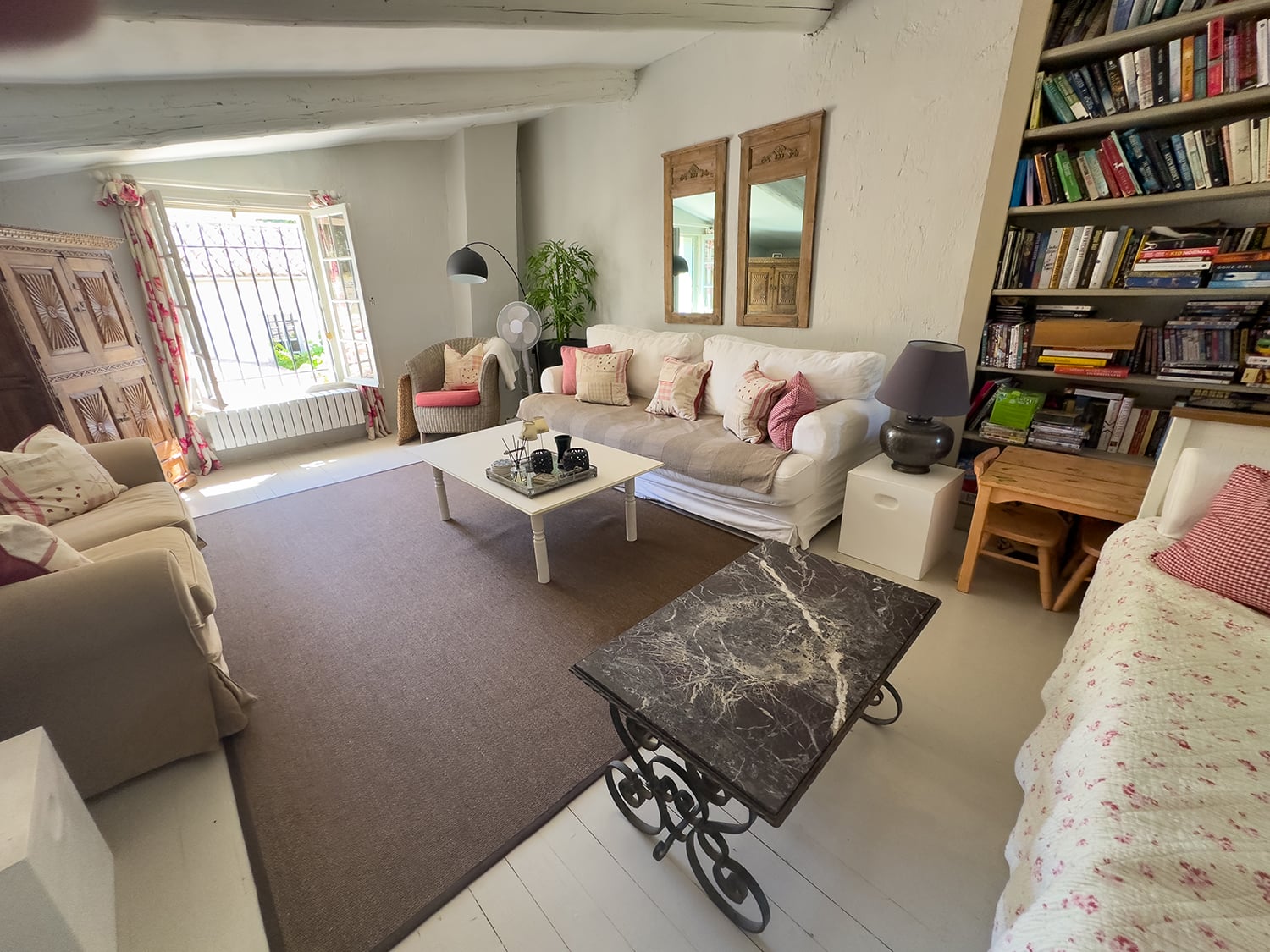 Sitting room | Holiday farmhouse in Provence-Alpes-Côte d'Azur