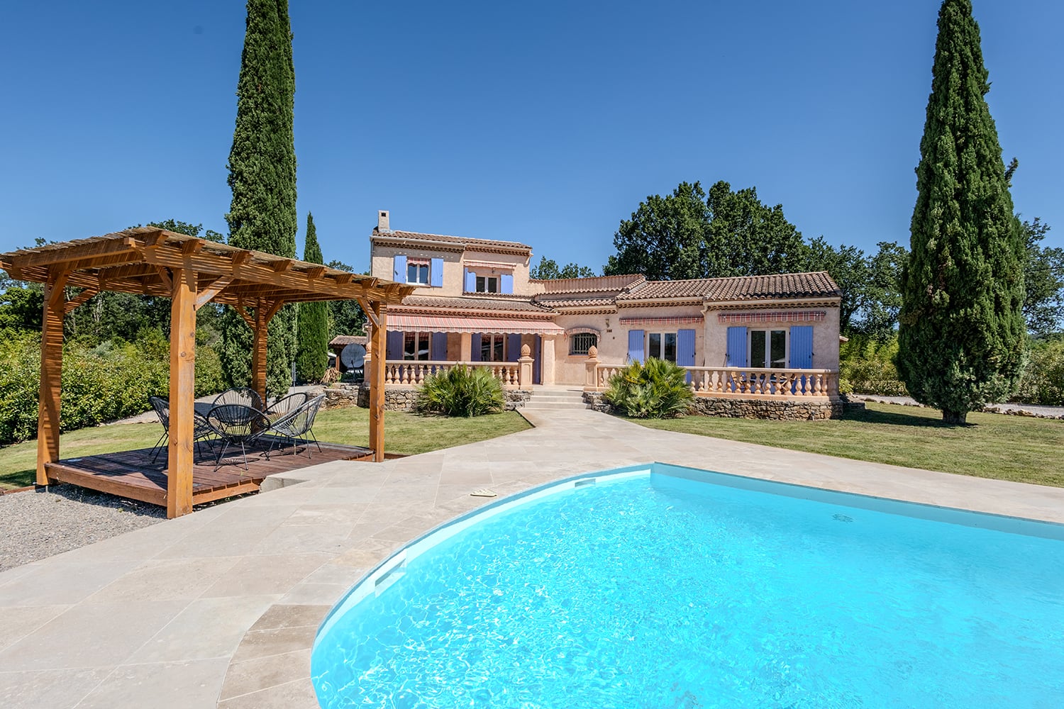 Holiday villa in Vidauban with private heated pool Holiday villa in Vidauban with private heated pool