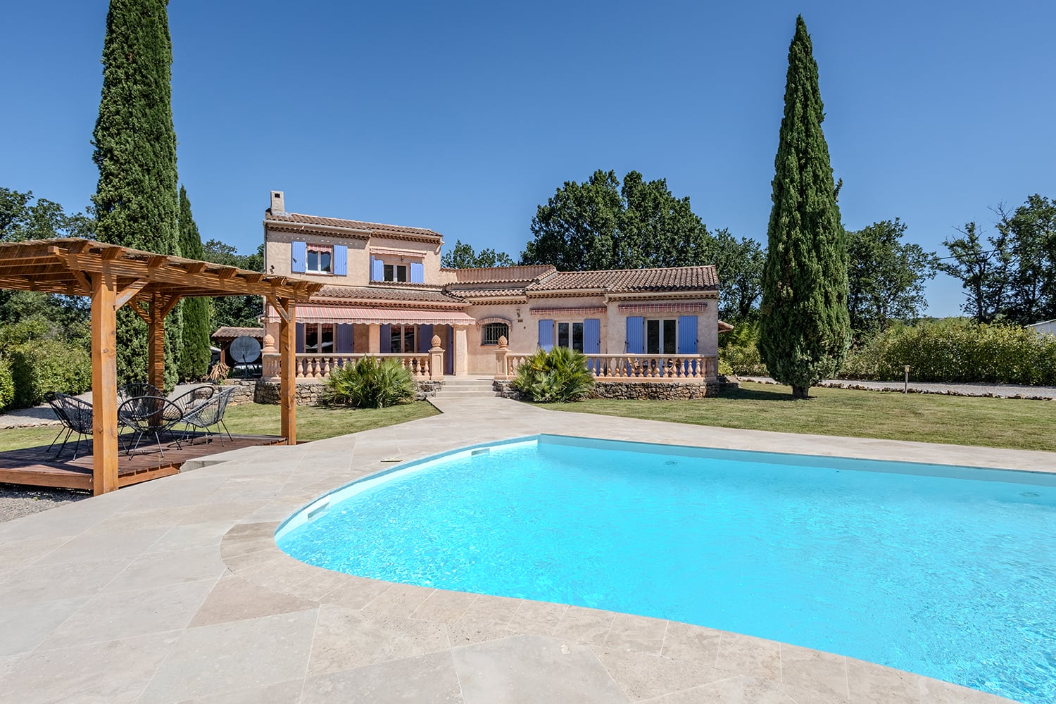 Holiday villa in Vidauban with private heated pool Holiday villa in Vidauban with private heated pool