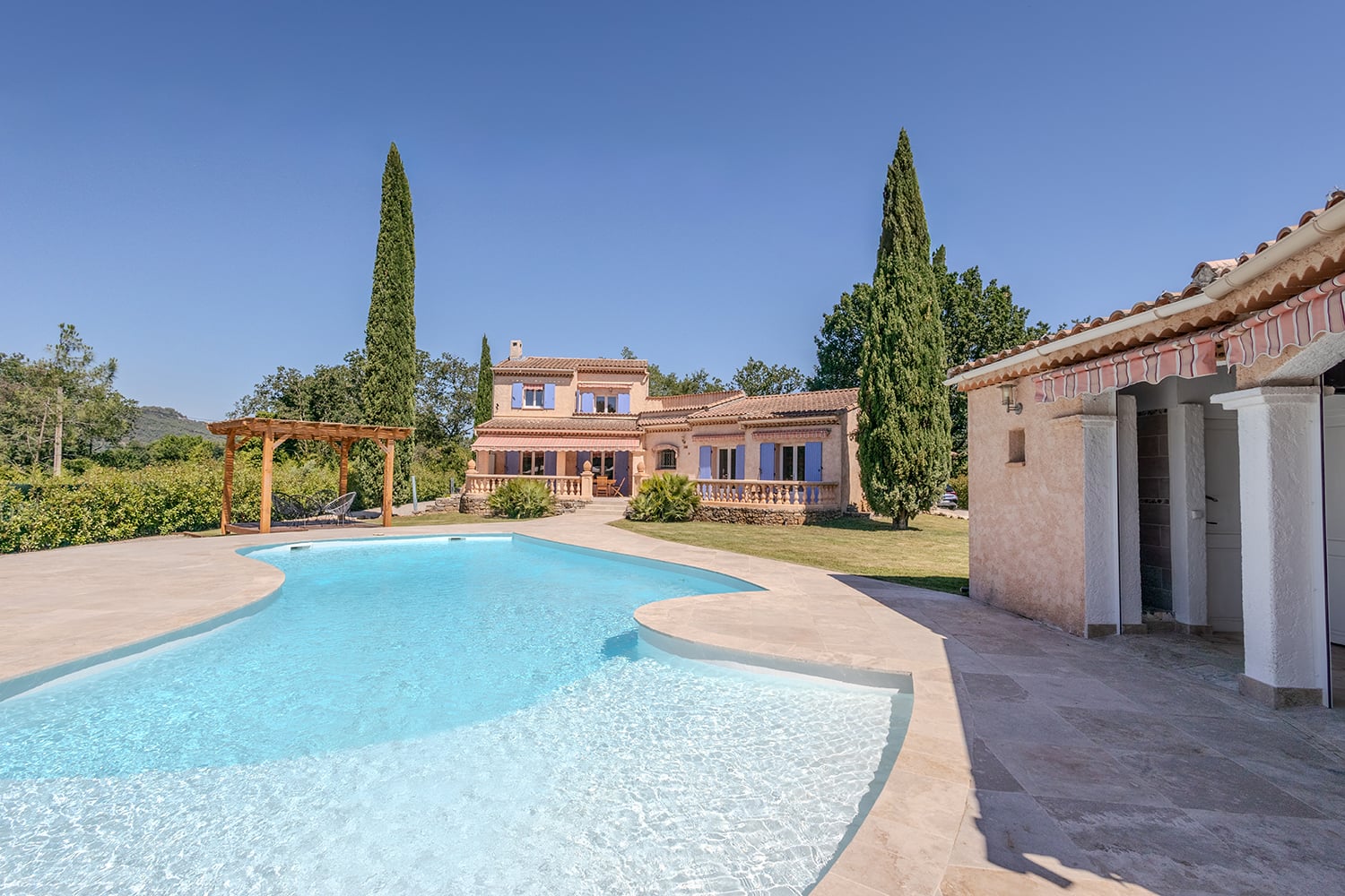 Holiday villa in Vidauban with private heated pool Holiday villa in Vidauban with private heated pool