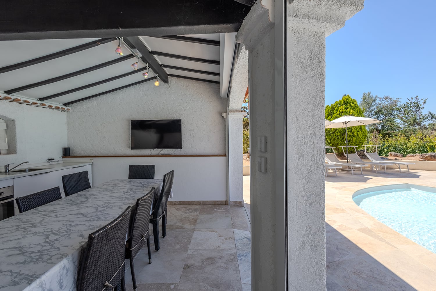 Summer kitchen | Holiday villa in Vidauban Summer kitchen | Holiday villa in Vidauban